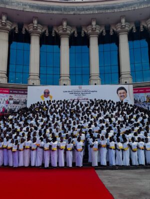 Hemalatha M Instagram - மகளிர் உயர்வே மாநிலத்தின் உயர்வு ❤️

#hemarakesh #protocoleventhost #cmevent #cmeventhost