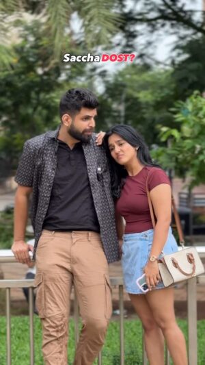 Hemall Soni Instagram - Happy Friendship Day❤️🩹
.
.
.
.
.
.
.
📸 @paras_bhanushali
.
.
.
.
.
.
#happyfriendshipday #friend #dost #kamina #funny #comedy #reality #réel #relatable #reel #trending #viral #friends #dosti #money #reelitfeelit #celebration