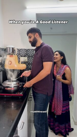 Hemall Soni Instagram - Ye trick india se bahar nahi jaani chaiye😂🤣
#reels #reelsinstagram #funny #comedy #relationship #couple #couplegoals #funnyvideo #comedyvideo #fyp #explore