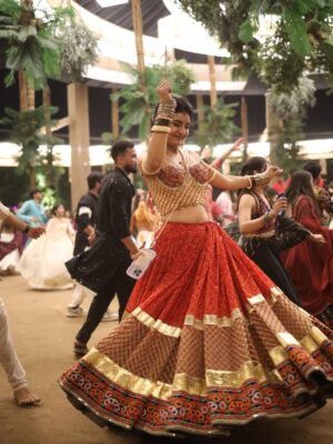 Hemanshii Ruparel Instagram - Can we announce twirling as the best exercise of the year 🙈

In @dhavalpawar_couture 
Make up and hair @sb.blossom.salon 
Twirling @mandapam.garba 
#postoftheday #outfitoftoday #chaniyacholicollection #ghagracholi #tomorrowland #grwm #pictureperfect #readytopose #bandhani #bandhanilove #fyp #explore #explorepage✨ #garbalovers❤️