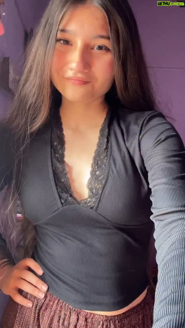 Himani Rawat - 8.6K Likes - Obsessed with these moves🤌🏻
.
.
.
.
.
.
#hiimanirawat #wmk #instagram #instagood #trendingreels #india #viral #reels #instadaily #reelsindia #dance #bollywood