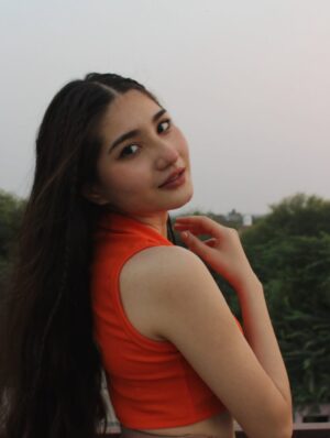 Himani Rawat Instagram - Phone said: storage full. Me: time for a dump🥰