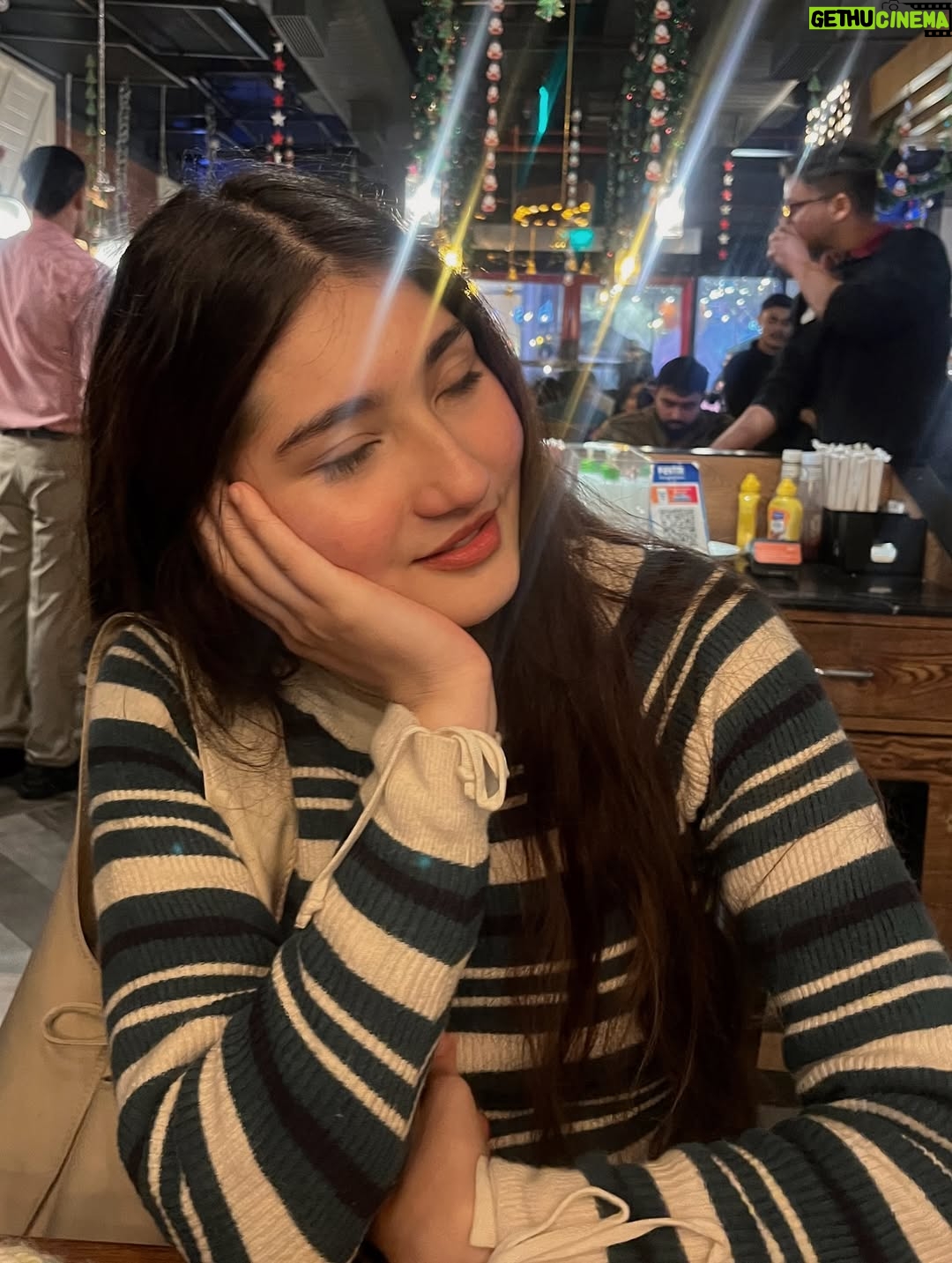 Himani Rawat - 38.2K Likes - Phone said: storage full. Me: time for a dump🥰
