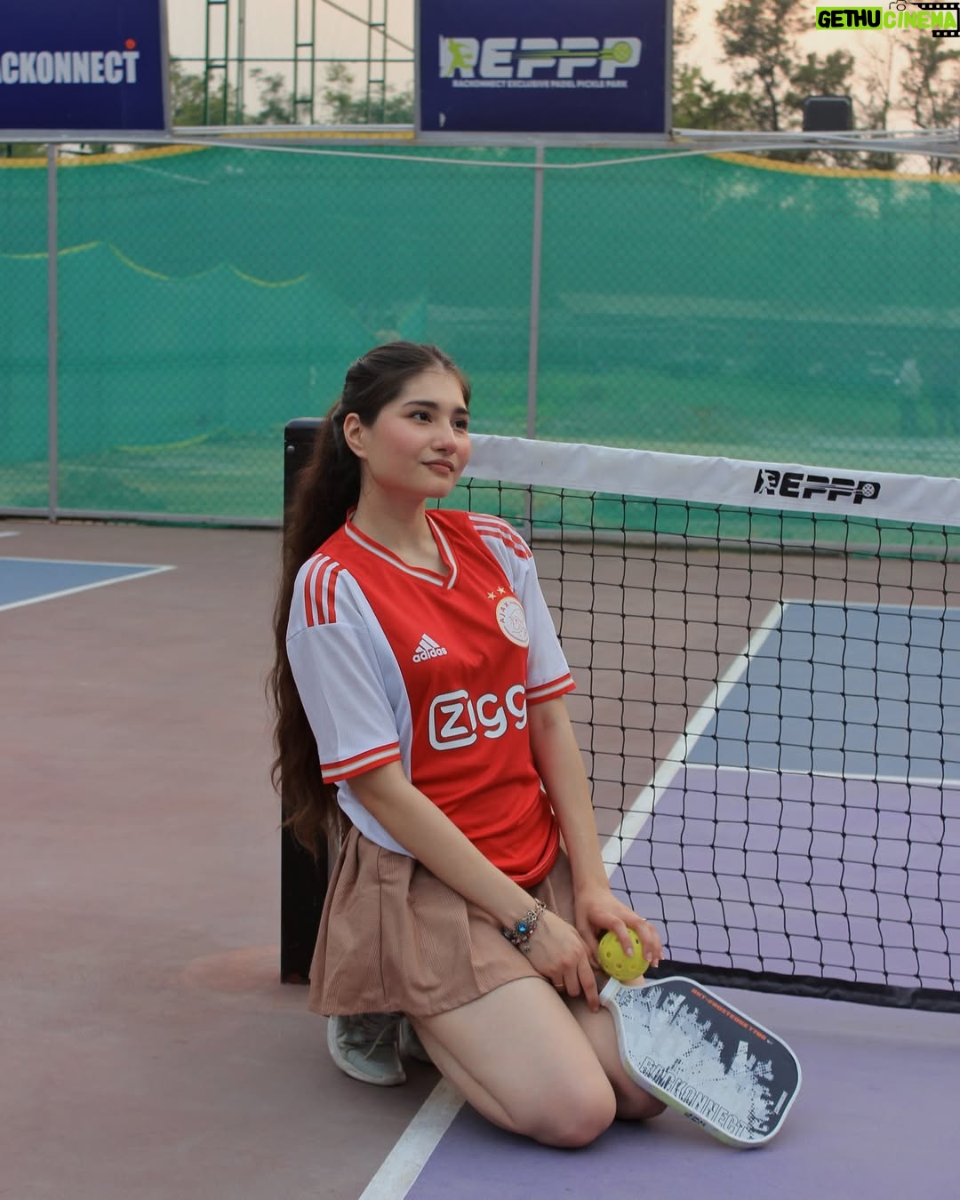 Himani Rawat - 78.1K Likes - Aliens mil skte hain lekin meri photo pr ye gana lgane wala nhi☺️
Location @repppbyrackonnect 
.
.
.
.
.
.
#hiimanirawat #wmk #trending #instagram #newpost #explore #sport #pickleball #tennis #ootd #outfit #outfitideas #outfitinspiration #aesthetic