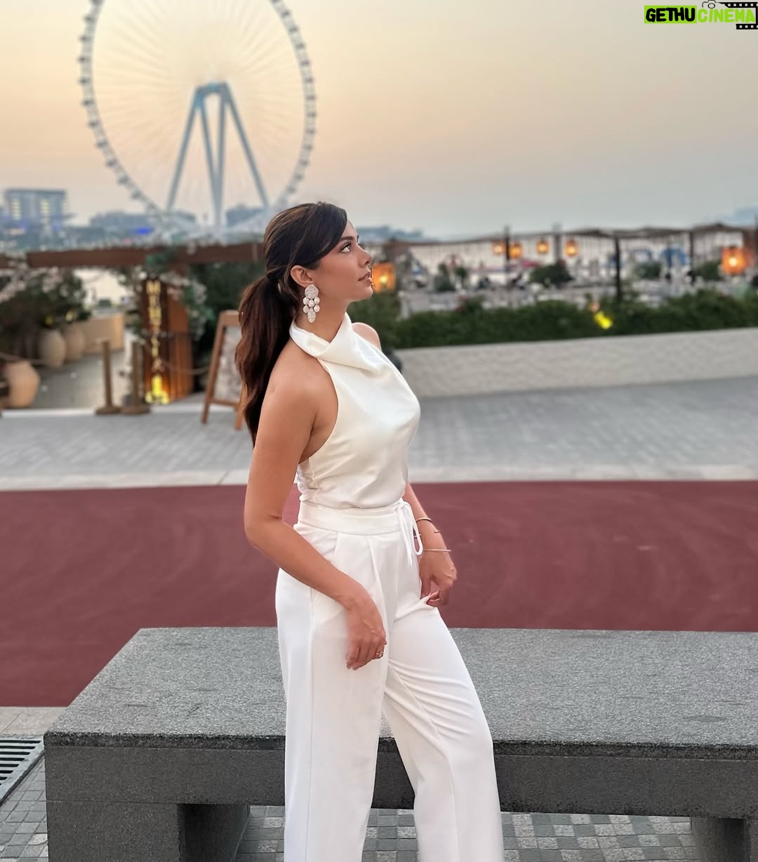 Himani Sahani - 513 Likes - The sunset called - said “I was the moment”. ☁️ 

golden hour , soft glam , effortless elegance , minimal luxe , skyline sunset , dreamy aesthetic , white-on-white , clean girl vibe , linen , unbothered energy , sunset scene , outfit , glam in silence
#GoldenHourGlow #AllWhiteLook #TravelInStyle 
#EffortlessGlam #ChicLook #ContentCreatorLife #SunkissedStyle  #LuxuryVibes
#OutfitGoals #DubaiVibes 
#GRWMInStyle #OutfitInspo #timelessstyle