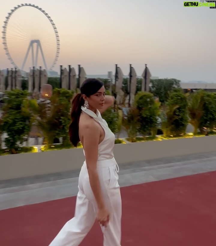 Himani Sahani - 513 Likes - The sunset called - said “I was the moment”. ☁️ 

golden hour , soft glam , effortless elegance , minimal luxe , skyline sunset , dreamy aesthetic , white-on-white , clean girl vibe , linen , unbothered energy , sunset scene , outfit , glam in silence
#GoldenHourGlow #AllWhiteLook #TravelInStyle 
#EffortlessGlam #ChicLook #ContentCreatorLife #SunkissedStyle  #LuxuryVibes
#OutfitGoals #DubaiVibes 
#GRWMInStyle #OutfitInspo #timelessstyle