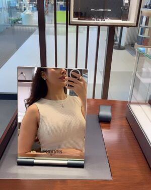 Himani Sahani Instagram - Me after texting ‘Good morning baby 💬’ when what I really meant was -
🎶 “Kaise batayein, kyun tujhko chahein… yaara bataa na paayein…” 🙈