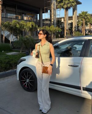 Himanshi Arora Instagram - 📸
#trending #instamakeup #instagram #