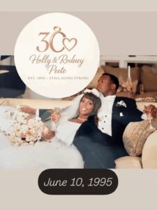 Actress Holly Robinson Peete HD Photos and Wallpapers October 2025
