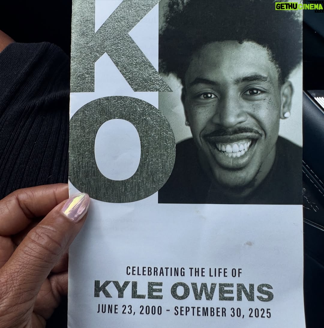 Holly Robinson Peete - 16.9K Likes - Such an emotional and beautiful celebration of life for this incredible young man today— athlete, brother, son, friend, and human being, Kyle Owens. 💙🙏🏽🕯️Gone way too soon 💔but his light and legacy live on. #LoveYourJourney was his mantra, and we’re all inspired by the way he lived it every day.

Sending endless love to my dear friend Tonya, his amazing mom, and to his dad Keith and lil bro Trevor. Your strength and love are felt by everyone who knew him. 💫🤍

#LoveYourJourney #KyleOwens #ForeverInOurHearts
@itonyaowens