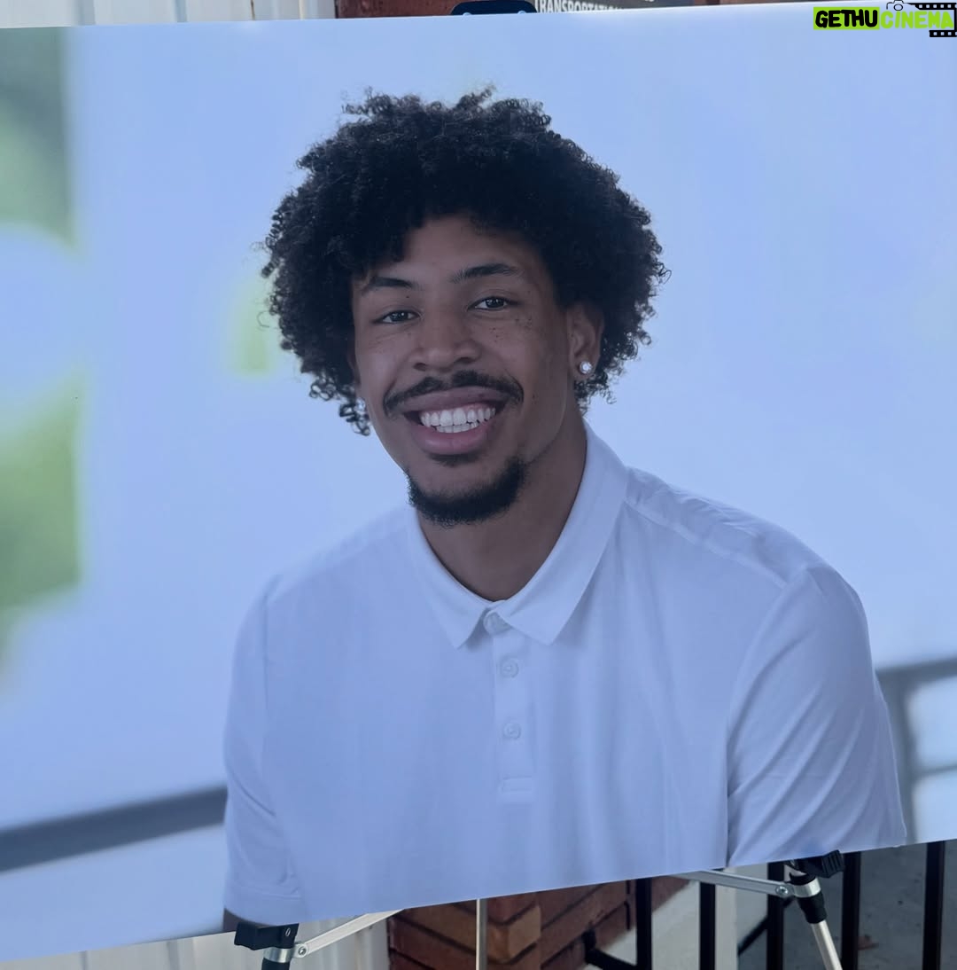 Holly Robinson Peete - 16.9K Likes - Such an emotional and beautiful celebration of life for this incredible young man today— athlete, brother, son, friend, and human being, Kyle Owens. 💙🙏🏽🕯️Gone way too soon 💔but his light and legacy live on. #LoveYourJourney was his mantra, and we’re all inspired by the way he lived it every day.

Sending endless love to my dear friend Tonya, his amazing mom, and to his dad Keith and lil bro Trevor. Your strength and love are felt by everyone who knew him. 💫🤍

#LoveYourJourney #KyleOwens #ForeverInOurHearts
@itonyaowens