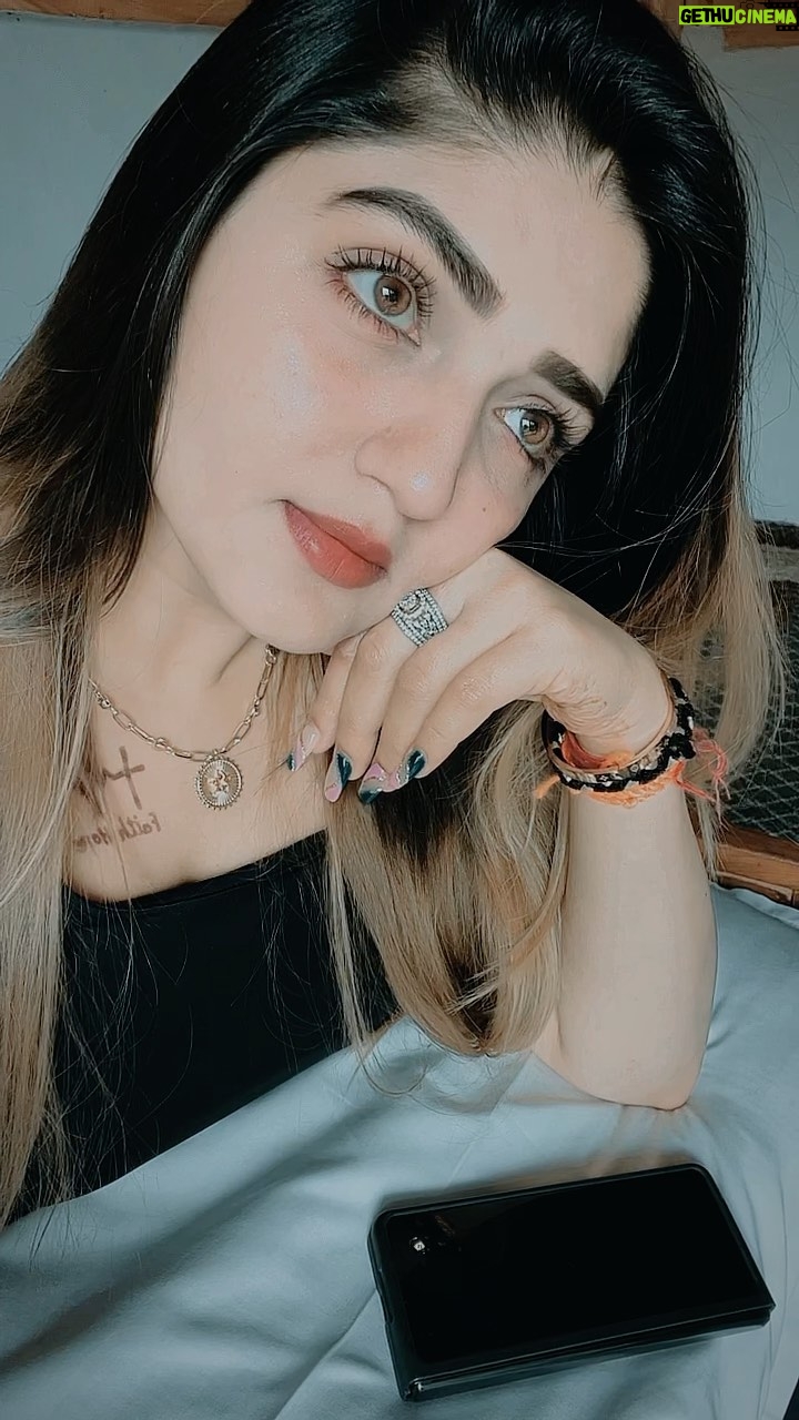 Humaira Chohan - 5K Likes - Bohot koshish ki🥀 #reels #reelitfeelit #feelings #reelkarofeelkaro #viralpost #trendingnow #instagram #instadaily #fyp #explorepage #exploremore #indiareels #reelsuae #reelsindia #reelsusa#reelspakistan