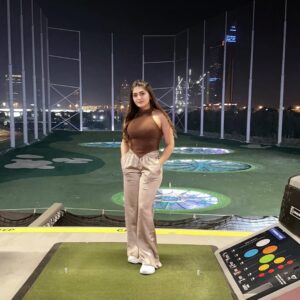 Humaira Chohan Instagram - I’m not a backup plan; I’m a first choice🤎❤️🔥
.
.
#topgolfdubai #emiratesgolfclub #dubai #dubailife #instadaily #mood #explorepage #exploremore