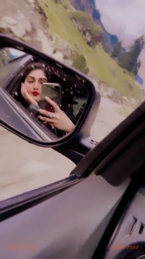 Humaira Chohan Instagram - Haaye❣️🙃 #feelings #emotion #reels #reelitfeelit #viralpost #trendingnow #instagram #fyp #explorepage #exploremore #view #beautifuldestination #reelsuae #murshad #murshadshayri #reelsindia #reelsusa#reelspakistan#popular #viralreels