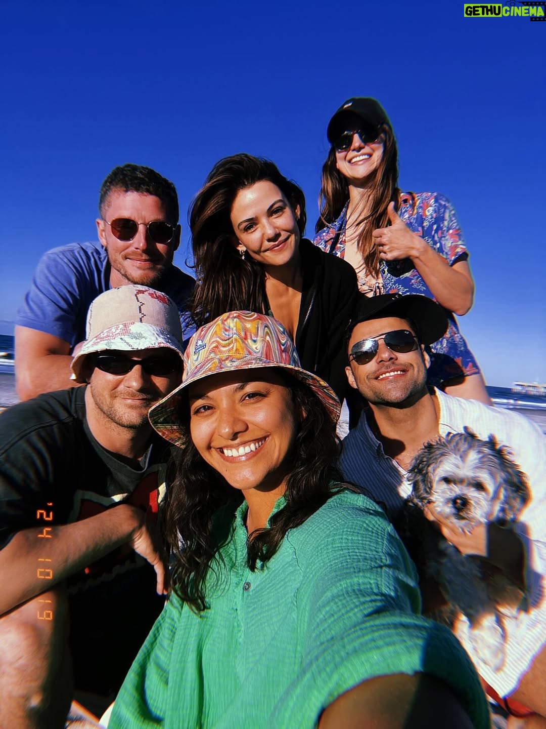 Humberly González - 19.6K Likes - Officially been a week of ‘The Waterfront’ and we are still #1 worldwide🌎 
THANK YOU for watching!! 
We truly have such a fantastic team behind the lens and infront of the camera - it took a whole village to bring all that drama to life 😬

So to celebrate here is a ton of BTS so you get a glimpse of the four months of chaos and love in North Carolina🤍🌟 #TheWaterfront #Netflix