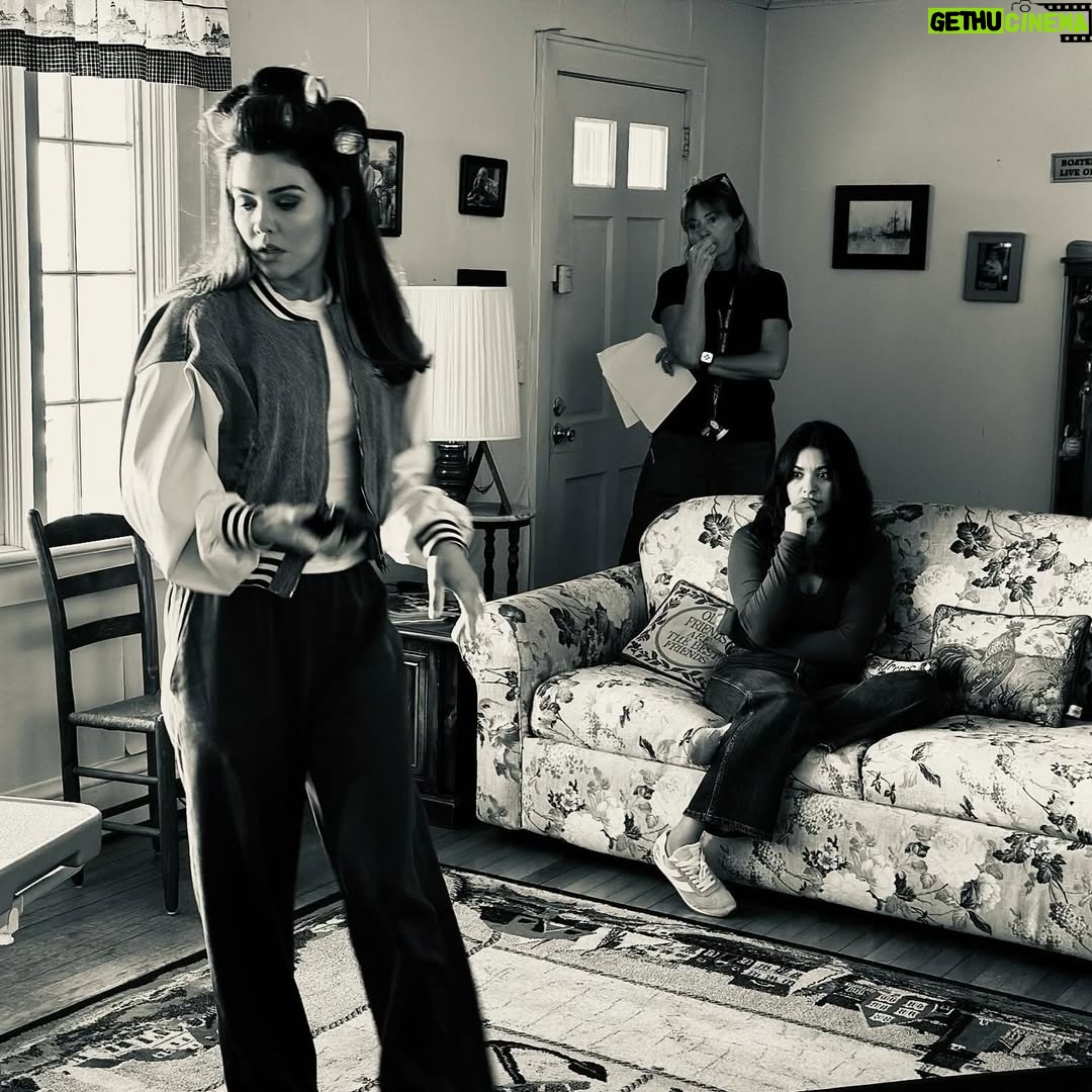 Humberly González - 19.6K Likes - Officially been a week of ‘The Waterfront’ and we are still #1 worldwide🌎 
THANK YOU for watching!! 
We truly have such a fantastic team behind the lens and infront of the camera - it took a whole village to bring all that drama to life 😬

So to celebrate here is a ton of BTS so you get a glimpse of the four months of chaos and love in North Carolina🤍🌟 #TheWaterfront #Netflix