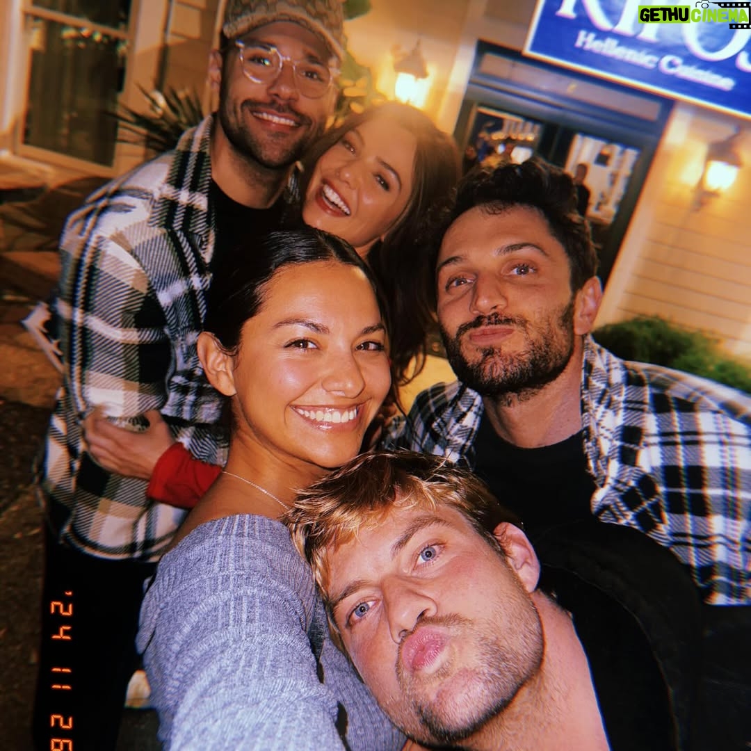 Humberly González - 19.6K Likes - Officially been a week of ‘The Waterfront’ and we are still #1 worldwide🌎 
THANK YOU for watching!! 
We truly have such a fantastic team behind the lens and infront of the camera - it took a whole village to bring all that drama to life 😬

So to celebrate here is a ton of BTS so you get a glimpse of the four months of chaos and love in North Carolina🤍🌟 #TheWaterfront #Netflix