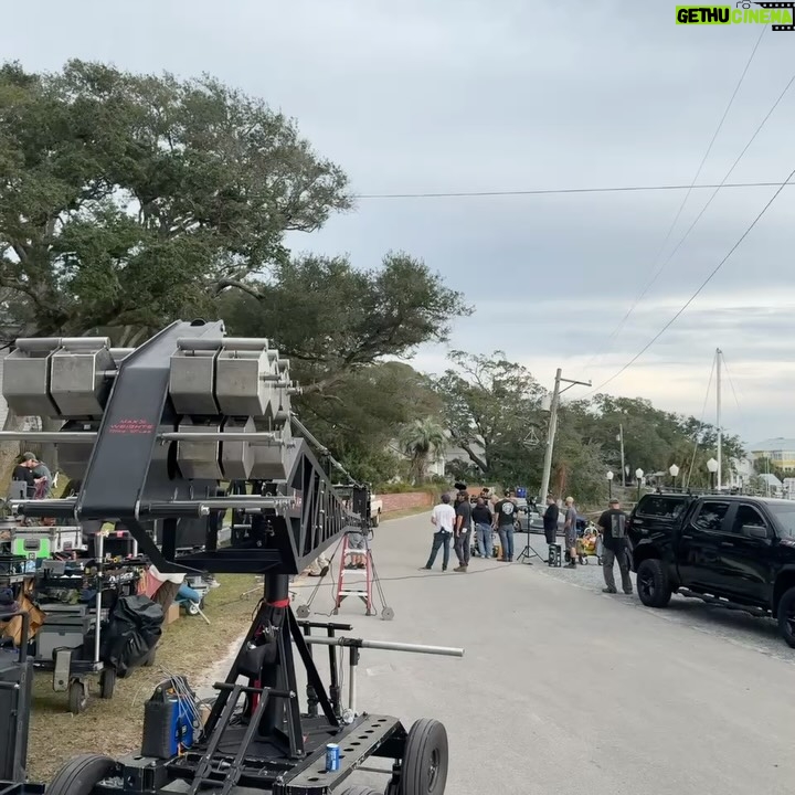 Humberly González - 19.6K Likes - Officially been a week of ‘The Waterfront’ and we are still #1 worldwide🌎 
THANK YOU for watching!! 
We truly have such a fantastic team behind the lens and infront of the camera - it took a whole village to bring all that drama to life 😬

So to celebrate here is a ton of BTS so you get a glimpse of the four months of chaos and love in North Carolina🤍🌟 #TheWaterfront #Netflix