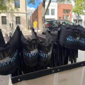 Humberly González Instagram - Officially been a week of ‘The Waterfront’ and we are still #1 worldwide🌎
THANK YOU for watching!!
We truly have such a fantastic team behind the lens and infront of the camera - it took a whole village to bring all that drama to life 😬
So to celebrate here is a ton of BTS so you get a glimpse of the four months of chaos and love in North Carolina🤍🌟 #TheWaterfront #Netflix