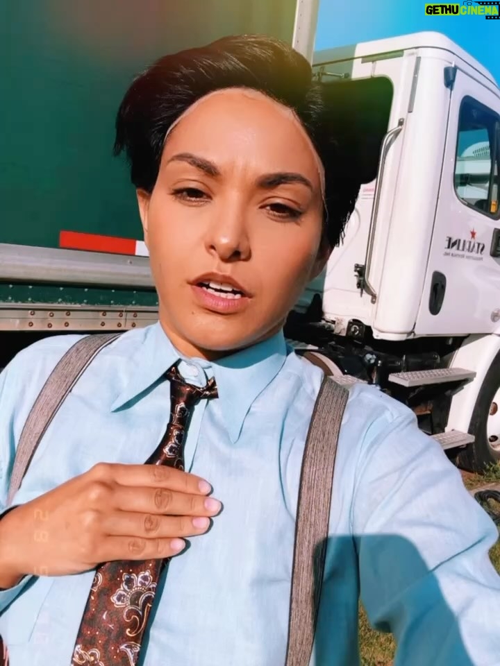 Humberly González - 210.3K Likes - This was one of the funnest weeks on set… doing a live performance of a made up (but amazing and should be real) high school musical for a fake audience for a Netflix tv show, truly living out my theatre kid dream 🤣
Hope you enjoy Victor, he ain’t perfect but he tries - MOUSSEEEEE🕺🏼🕺🏼🕺🏼
also that last video in the carousel… always emotional during a season wrap😍 love you @gngbts