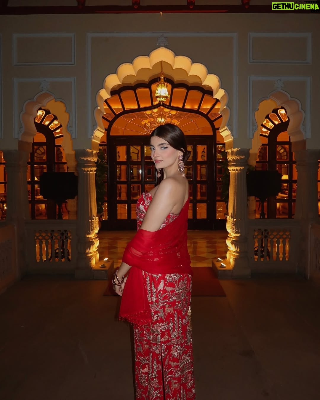 Ilisha Singh Kaurav - 19.5K Likes - ready for thumkas💃🏻