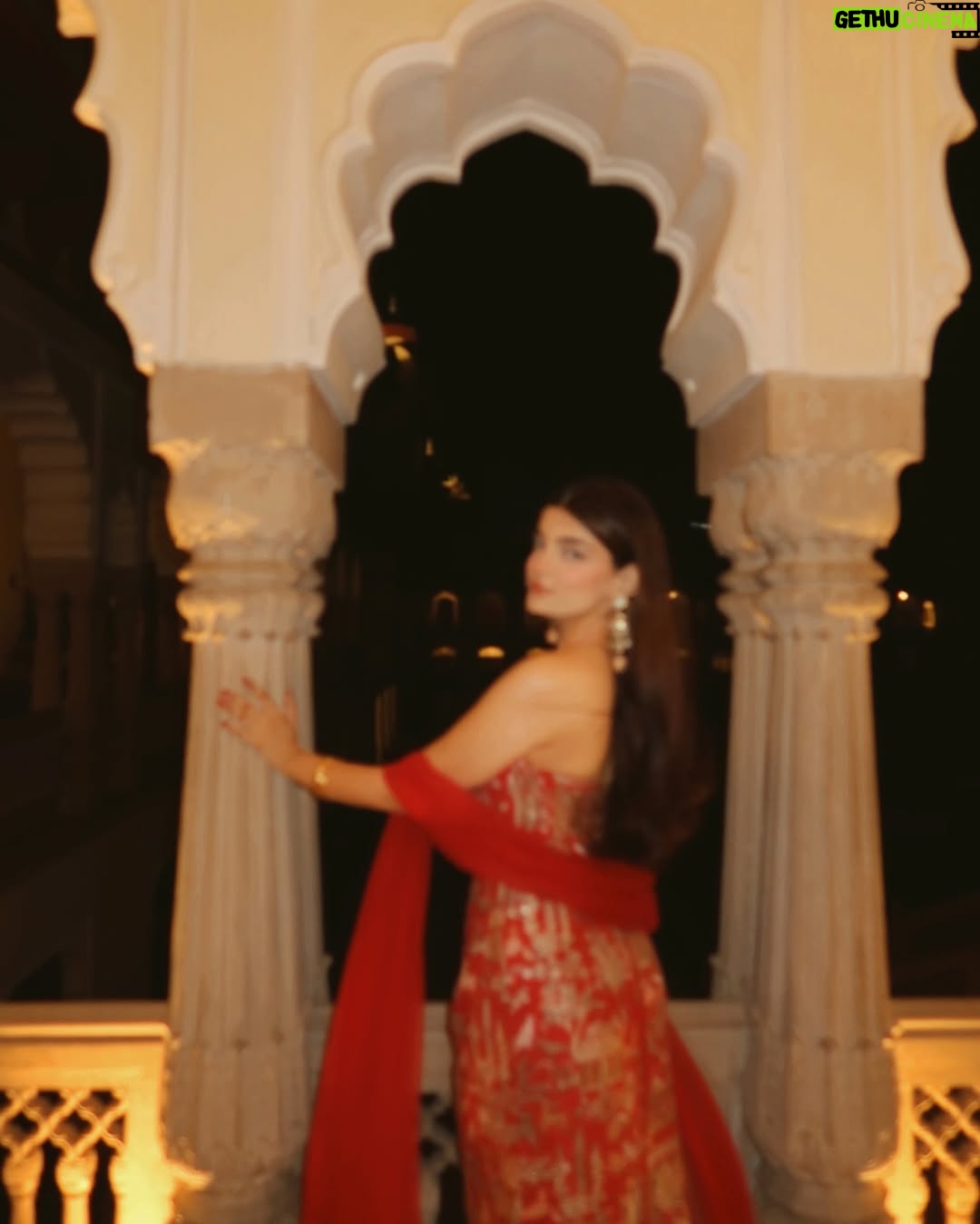 Ilisha Singh Kaurav - 19.5K Likes - ready for thumkas💃🏻