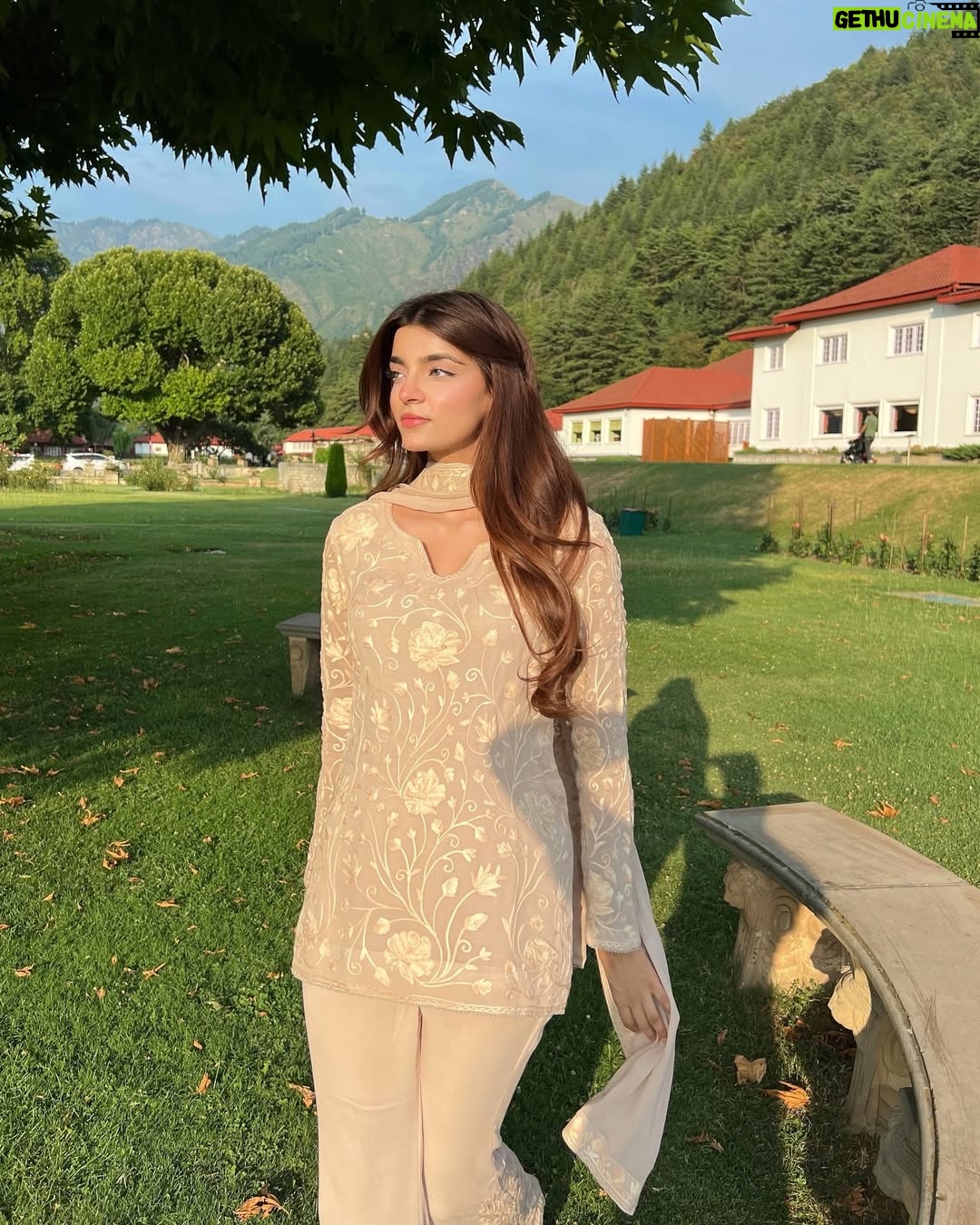 Ilisha Singh Kaurav - 14.7K Likes - dilshad 🌳☁️🌼