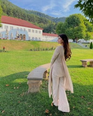 Ilisha Singh Kaurav Instagram - dilshad 🌳☁️🌼