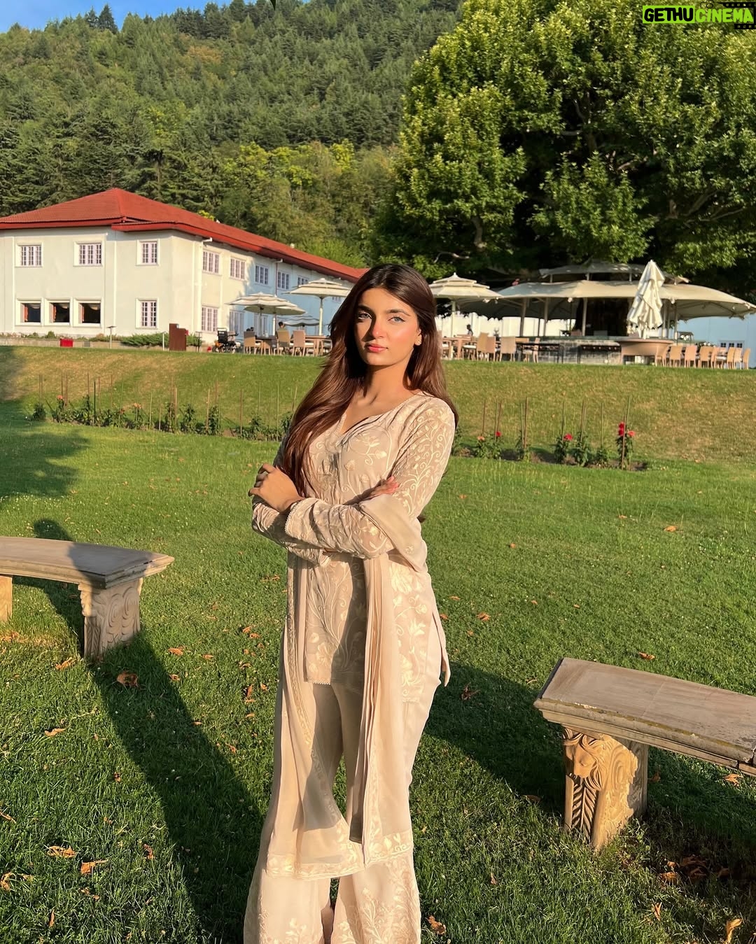 Ilisha Singh Kaurav - 14.7K Likes - dilshad 🌳☁️🌼