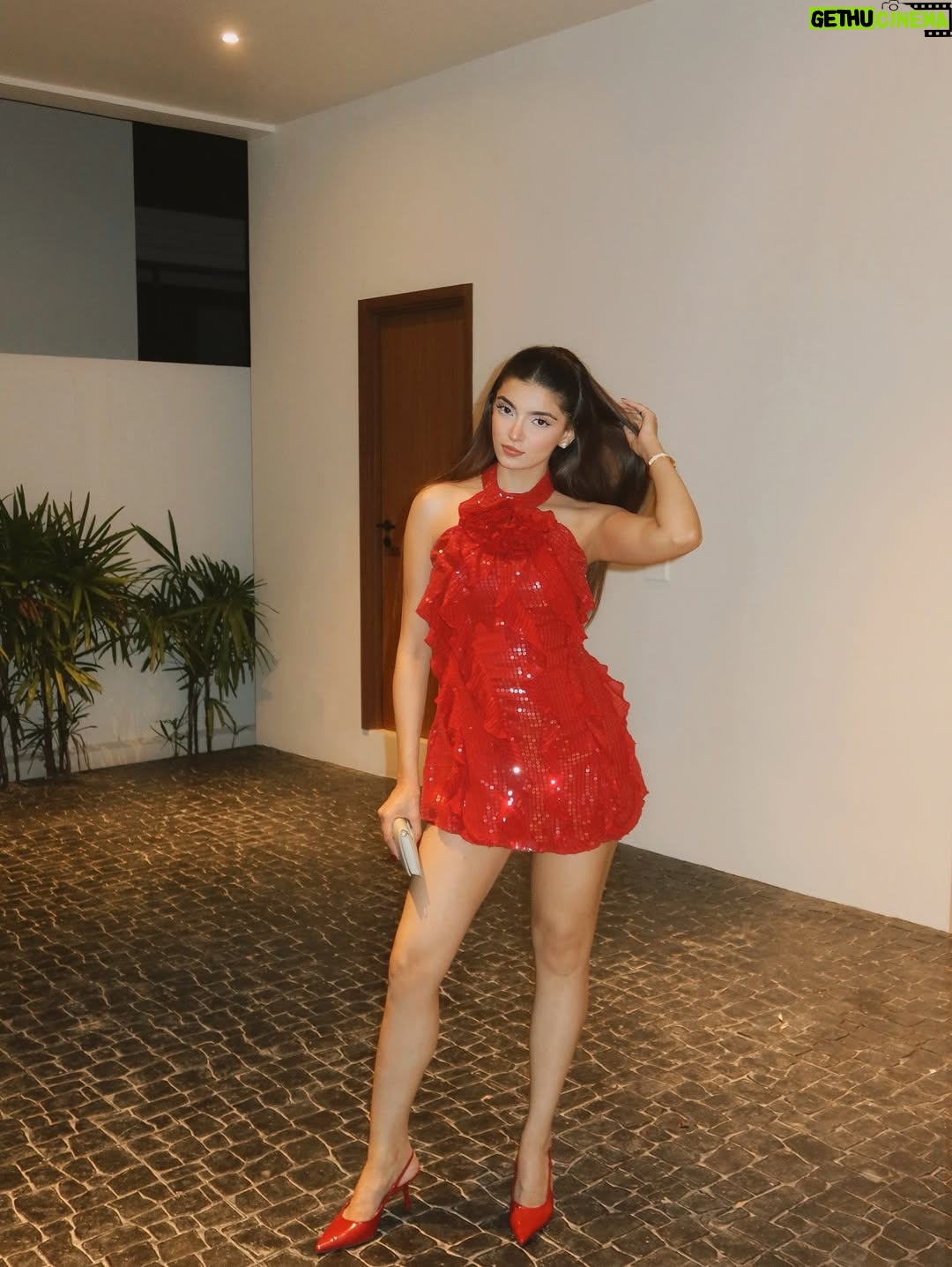 Ilisha Singh Kaurav - 14.3K Likes - the girl in red🐆🎱

@labelfrow