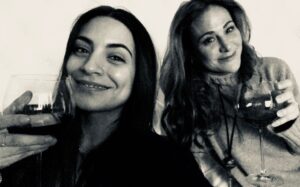 Ilithya Manzanilla Instagram - Love you Gordi @anabreco  Gracias por tanto!!💞 #poramarsinley #Ale #Oli😁