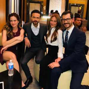 Ilithya Manzanilla Instagram - Licenciados y amigos... #amarsinley  #Despachito @altairjarabo @josemariatorreh @manuelbalbi