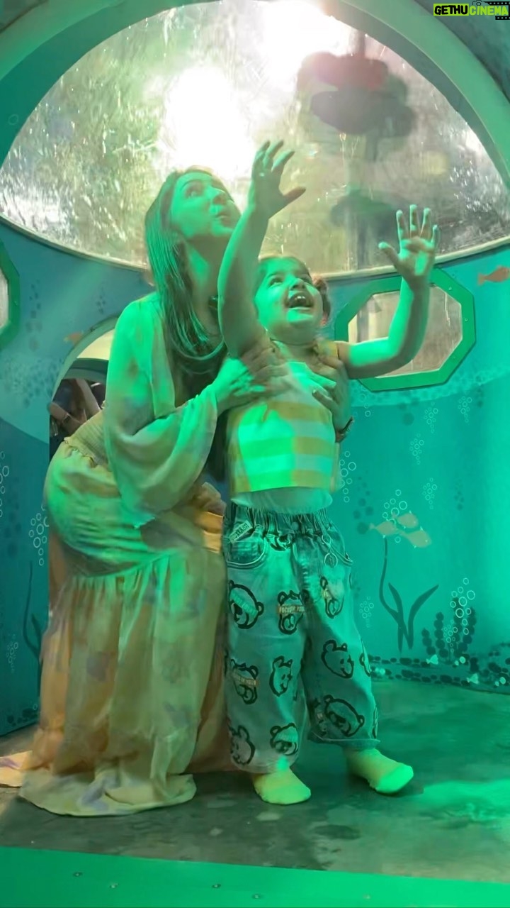 Inaaya Khan - 56.2K Likes - Dont know about chaand taare but definitely will try to get all the happiness for you ♥️ @inaaya.khan17 MASHALLAH 😘

:

#motheranddaughter #love #alhamdulillah #mashallah #inaayakhan #afshakhan