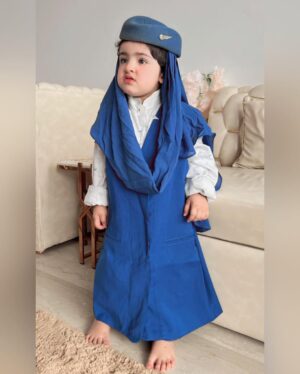 Inaaya Khan Instagram - Welcome onboard ... ✈️ No You Were Not Ready For This ....Wearing My Mumma's Uniform 🫶 
PLZ SAY MASHALLAH ♥️😘
:

#saudiairlines #inaayakhan #afshakhan