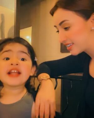 Inaaya Khan Instagram - Happy mothers day ♥️
I am very small to write anything 🥰 plz see the pictures and feel the moments 🥰
@afshaa_khan_ @tabassum198 
:

#inaayakhan #afshakhan