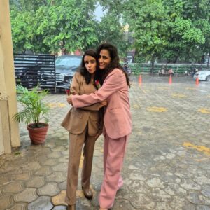 Inayat verma Instagram - Happiest Birthday Mummašš§æšš
I have loved you since the day i was born.....
You are officially my HASEEN DILRUBA!
You are my #merasubkuchāØļøš«
Darlings,Senorita,Mehbooba etc.......
You are mine and only mineš¤š»šš«
Meri Divašš
šš¦š
I š U
Just be the way you are......
Always and foreverš¤©