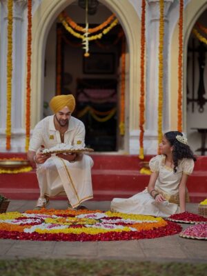 Inayat verma Instagram - Jagganathan aur Ammu ki Taraf se aap Sabhi ko Happy Onamā„ļø #paramsundari #incinemas
@inayatverma22 @janhvikapoor @sidmalhotra @maddockfilms @sanjaykapoor2500 @sidshankar_ @tanviram @tusharjalota @sachinjigar @officialsumonto @amitabhbhattacharyaofficial #happyonam #onam #kerala #festival