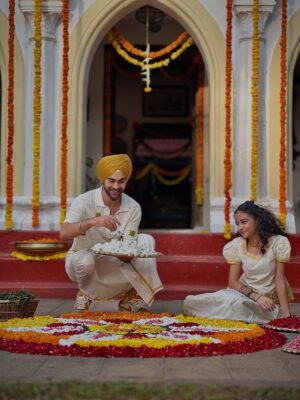 Inayat verma Instagram - Jagganathan aur Ammu ki Taraf se aap Sabhi ko Happy Onamā„ļø #paramsundari #incinemas
@inayatverma22 @janhvikapoor @sidmalhotra @maddockfilms @sanjaykapoor2500 @sidshankar_ @tanviram @tusharjalota @sachinjigar @officialsumonto @amitabhbhattacharyaofficial #happyonam #onam #kerala #festival
