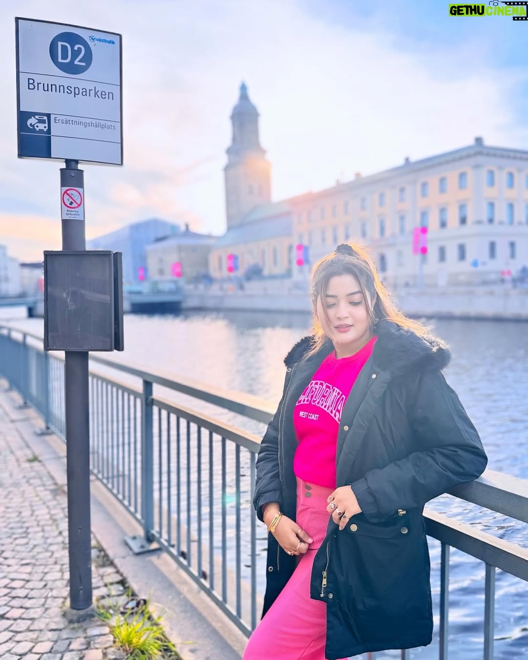 Indrani Das - 462 Likes - Sweden 🇸🇪 🫶 
#sweden #travel #love #travelphotography