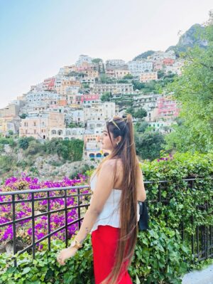 Indrani Das Instagram - La vita è bella in Italy 🇮🇹
#italy🇮🇹❤️ #postiano #vacacion