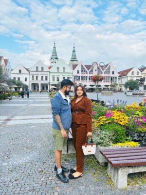 Indrani Das Instagram - “From Žilina, with love 🇸🇰”
#zilinacity #slovakia🇸🇰 #neture #couple