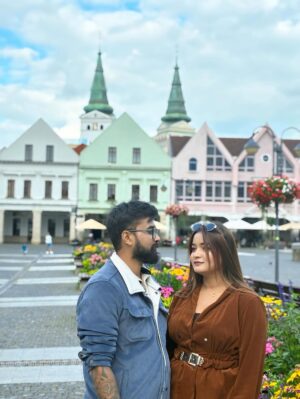 Indrani Das Instagram - “From Žilina, with love 🇸🇰”
#zilinacity #slovakia🇸🇰 #neture #couple