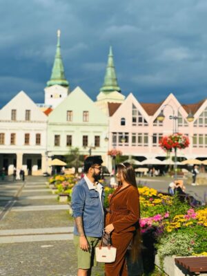 Indrani Das Instagram - “From Žilina, with love 🇸🇰”
#zilinacity #slovakia🇸🇰 #neture #couple