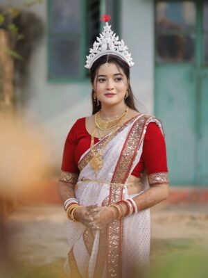 Indrani Das Instagram - BRIDHHI ❤️
#bridhhilook❤️✨ #wedding #bangalianalove