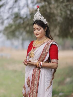 Indrani Das Instagram - BRIDHHI ❤️
#bridhhilook❤️✨ #wedding #bangalianalove