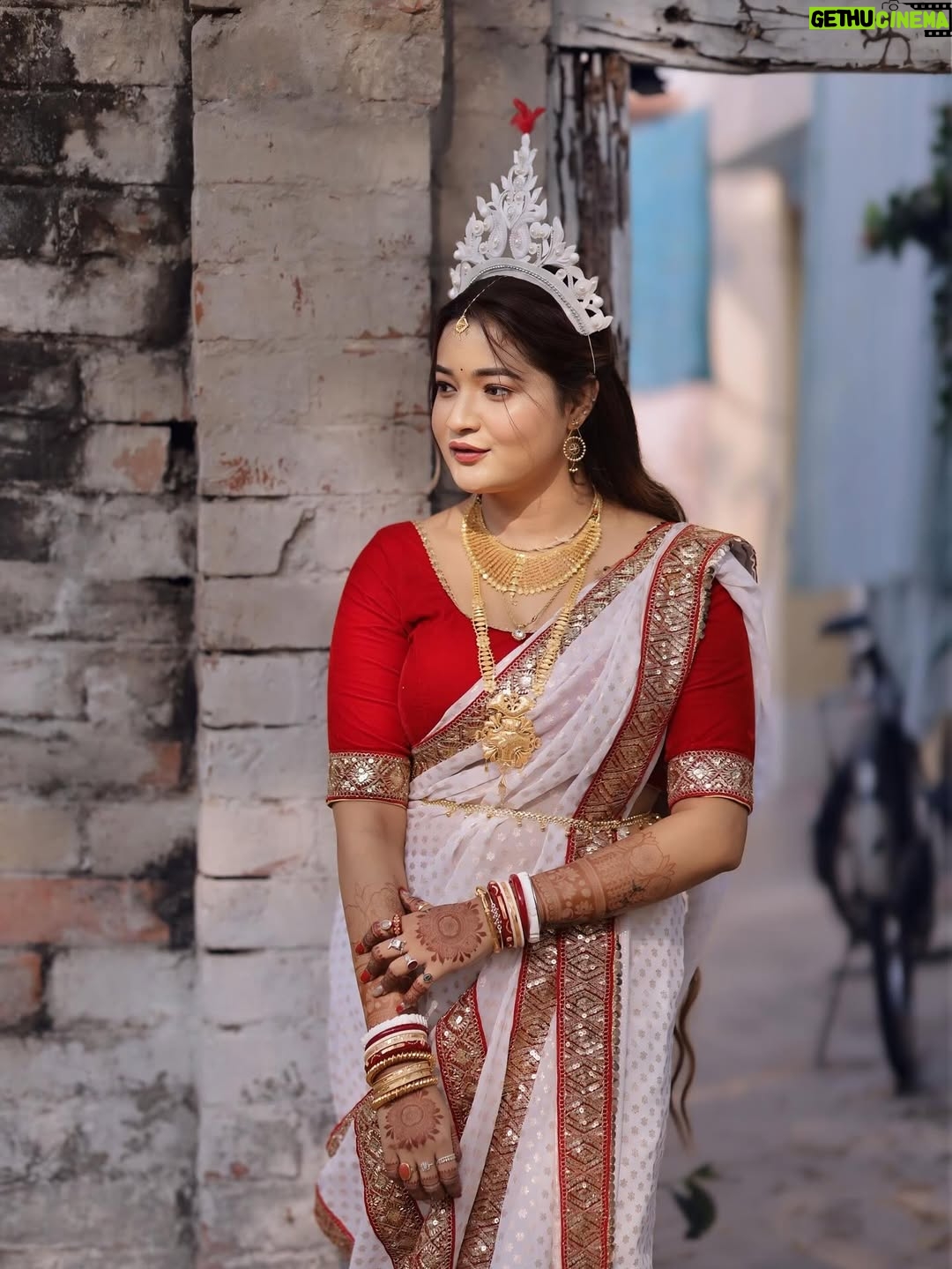 Indrani Das - 11K Likes - BRIDHHI ❤️ 
#bridhhilook❤️✨ #wedding #bangalianalove
