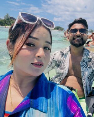 Indrani Das Instagram - “Paradise found in Seychelles—where love meets the ocean and every sunset feels like forever. ❤️🌊 #HoneymoonBliss #SeychellesMagic”