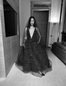 Actress Irina Shayk HD Photos and Wallpapers September 2025