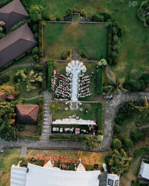 Isabel Oli Instagram - Big thanks to @niceprintphoto for making sure we’ll never forget how much fun this vow renewal was! 📸🎥 Love, laughter, and a whole lot of ‘I do’ all over again. Hello to forever (and lots of great photos to prove it)!!!💍 

#LIVinTheMomentWithJohn 

📍 @nayomiresort 
Tent, Sounds & lights: @ignite.pro 
Food Catering: @juancarlocaterer
📷 @niceprintphoto @charissetinionp 
Event Stylist: @teddymanuel 
Wedding coordinator: @cotevents 
E-invite : @printdivas
Logo: @alwaysinmotionlive

Ceremony Gown: @rosaclaraph 
Party dress: @joesanantonio 
Makeup: @deniseochoa
Hair : @kielotilla 
Rings: @jsdiamondjewellery

John and Freedom’s suit: @the_finegentleman 
Lilly and Lilla’s dress: @audwinlee
Shoes: @jeffersonsi_designs

Smoothie cart: NYMi by @nayomiresort
Fish ball cart: @aysaucefoodcart
Sandwich: @the.croissanterie
Hotdog bun cart: @hotlinksph
Ice cream: @danielbakerph
Coffee cart: @pilgrimscoffee.ph
Charm cart: @the_travelling_charm_bar
Dessert bar: @heavenlydesserts_bychefjeng
Drinks 🍹 : @manilacraft 

Stickers: @WristbandsManiaPH 
Fans: @jisulife.ph
Umbrella: @giftcentral.ph
Tote bags: @heartandsoulphilippines
Candles: @lumicandles.ph
Perfume: @lillaly.ph