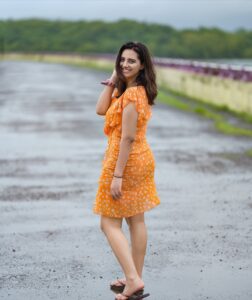 Actress Isha Chawla HD Photos and Wallpapers October 2025